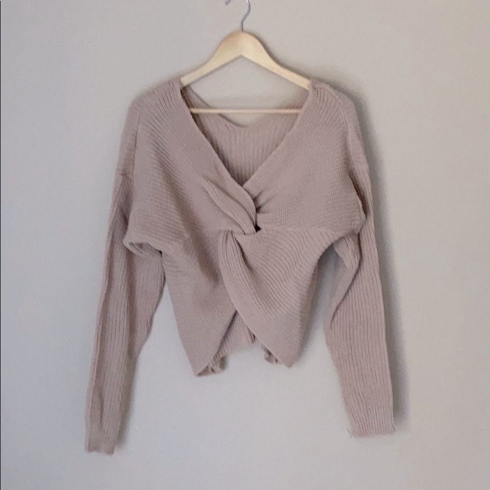 Twist Back Sweater - Picture 5 of 8